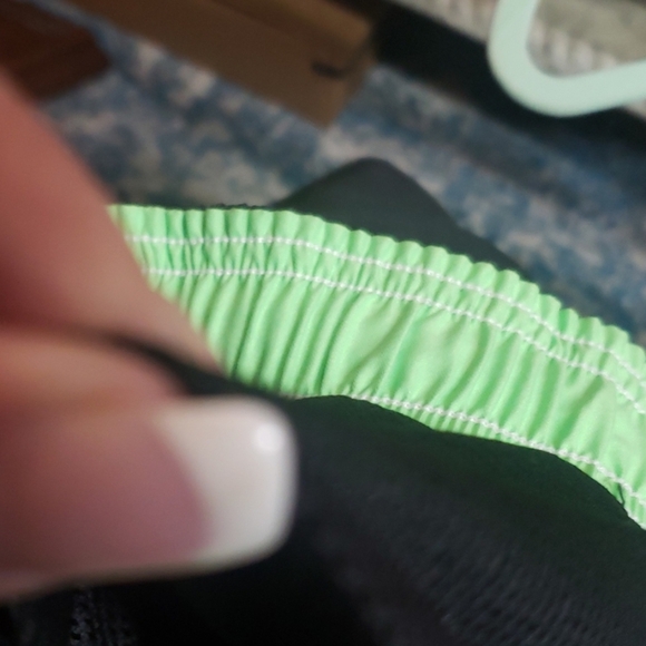 Speedo Men's Board Shorts - Picture 6 of 8